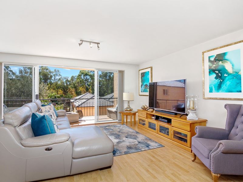 15/5 Spyglass Grove, Connolly