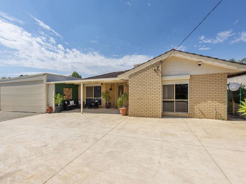 14 Fountain Way, Huntingdale