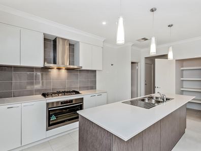 41 Mallard Way, Baldivis WA 6171