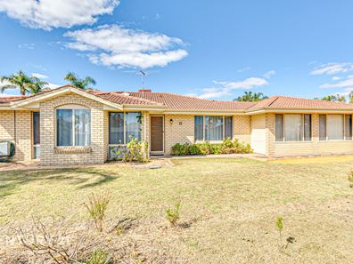 2 Ferntree Close, Thornlie WA 6108