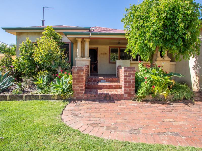 105 Kitchener Road, Alfred Cove