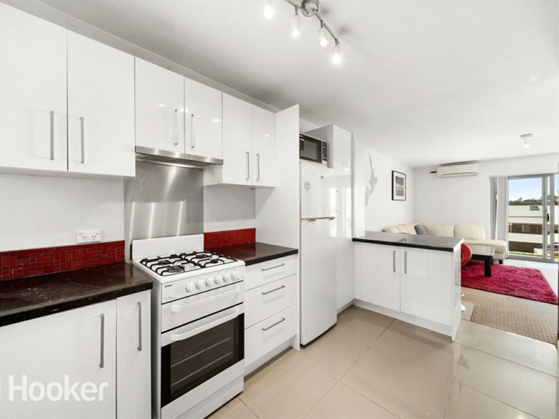 1/17 King George Street, Victoria Park