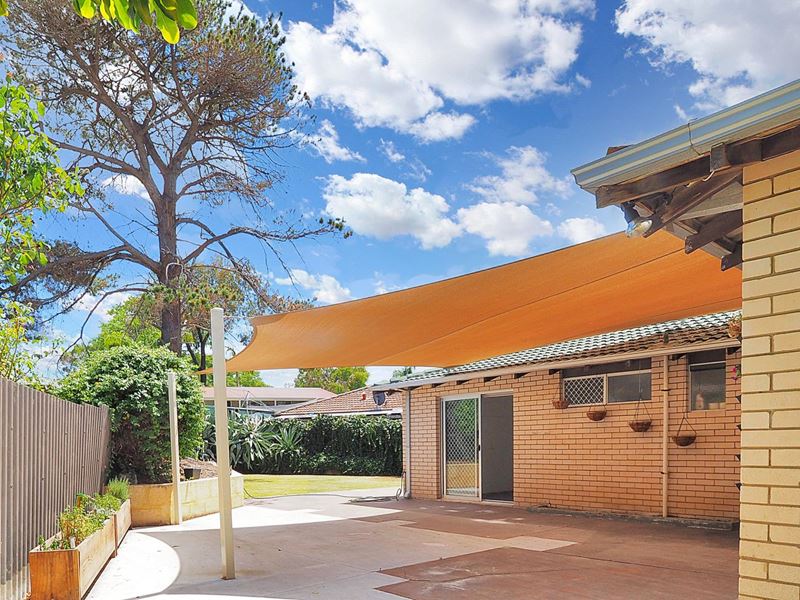 27 RENDELL WAY, Koondoola