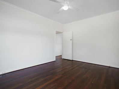 6 Tangmere Way, Balga WA 6061