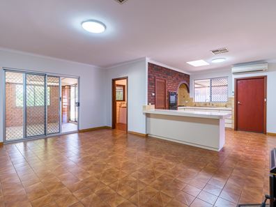 36 Ionesco Street, Spearwood WA 6163