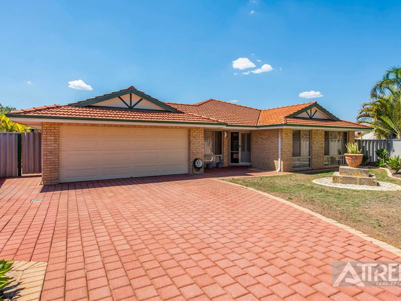 11 The Crest, Canning Vale