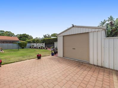 36 Arundel Drive, Halls Head WA 6210