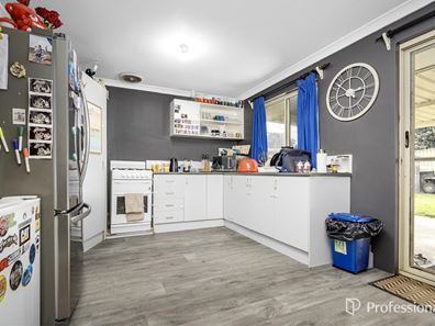 2 Rother Road, Cape Burney WA 6532