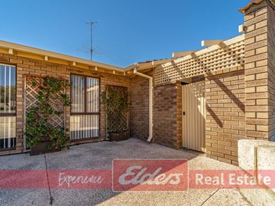 54 Peelwood Parade, Halls Head WA 6210