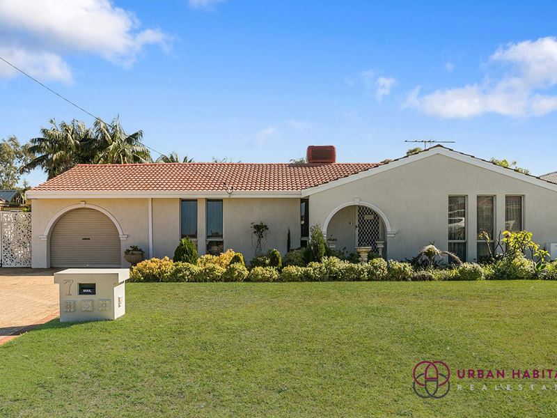 7 Adina Way, Rockingham