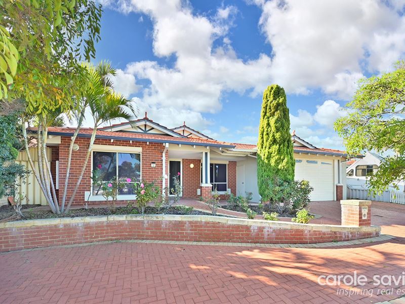 7 Blackwattle Parade, Padbury