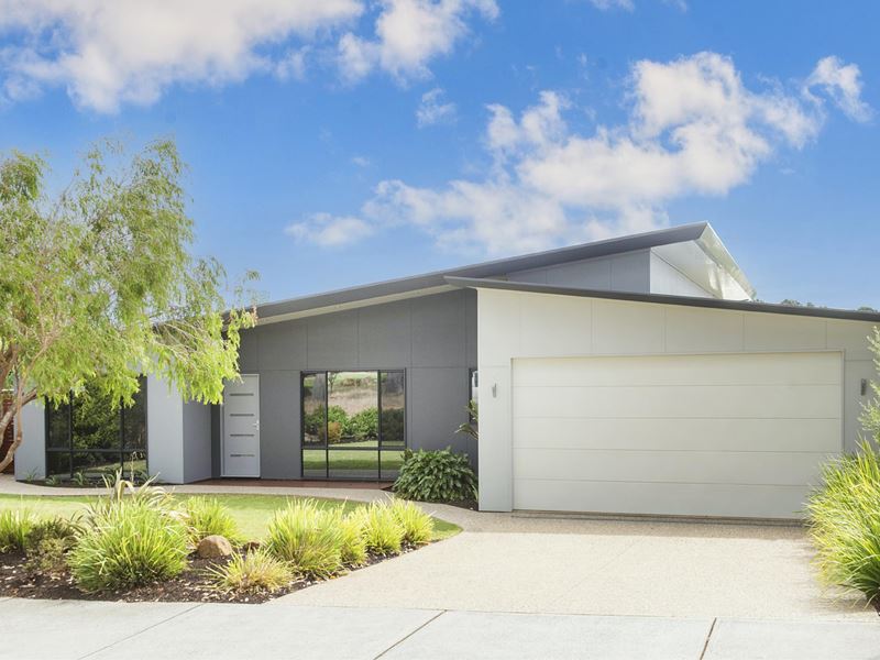 11 Mecklenberg Drive, Margaret River