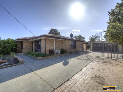 43 Hibiscus Rd, Maddington WA 6109