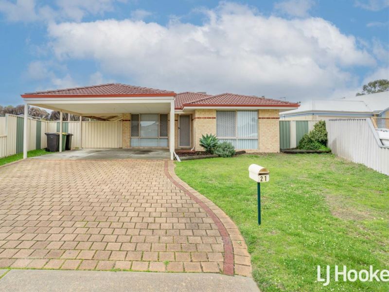 21 Swinden Court, Maddington