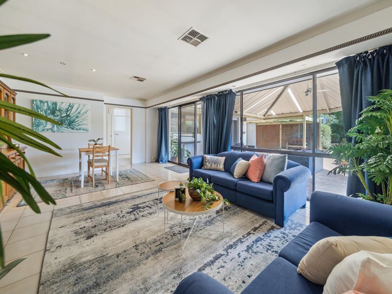 13 Condor Circle, Willetton