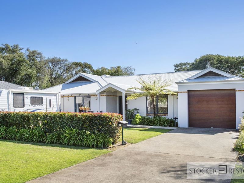 11 Dawson Avenue, Abbey