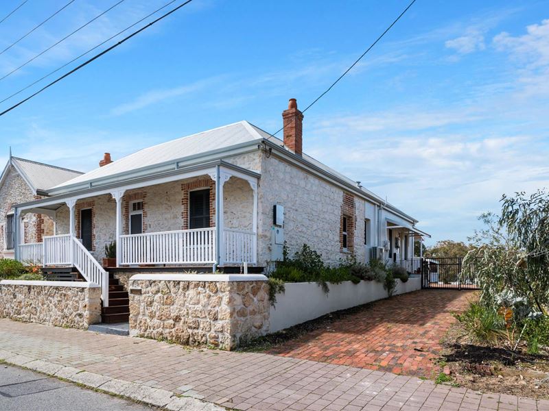 8 Lilly Street, South Fremantle