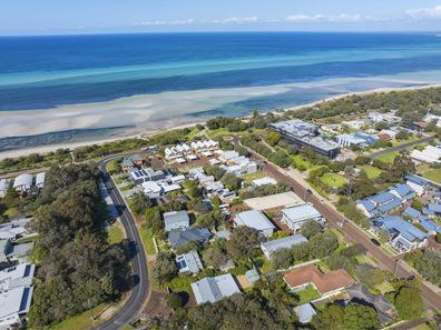 146 Gifford Road, Dunsborough WA 6281