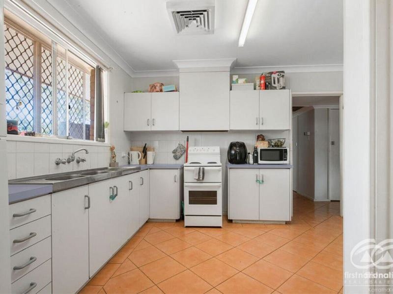 4 Stirling Crescent, Dampier