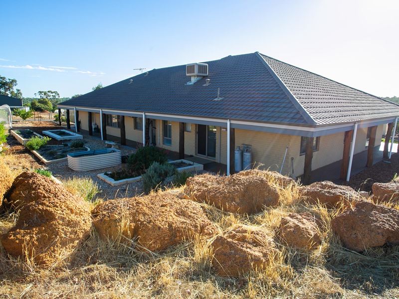 383 Morley Road, Lower Chittering