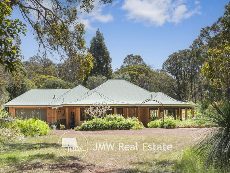 54 Zamia Grove, Yallingup