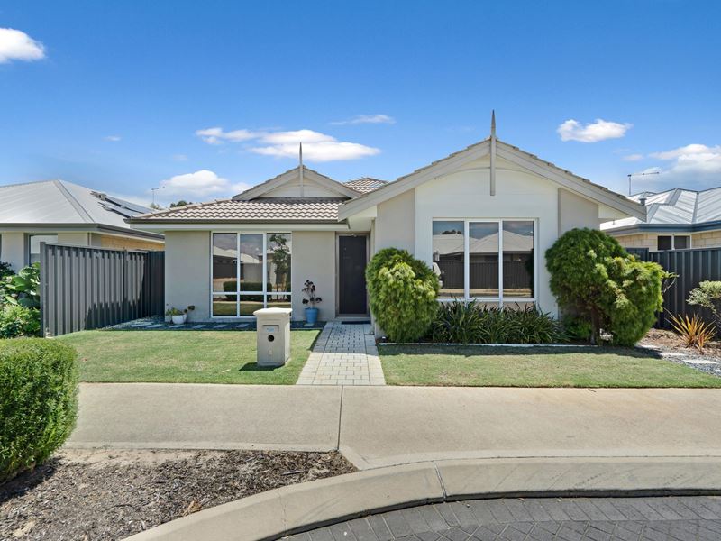 4 Whistler Drive, Erskine