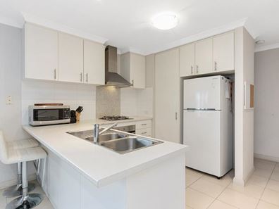 1/21B Loughton Way, Balga WA 6061