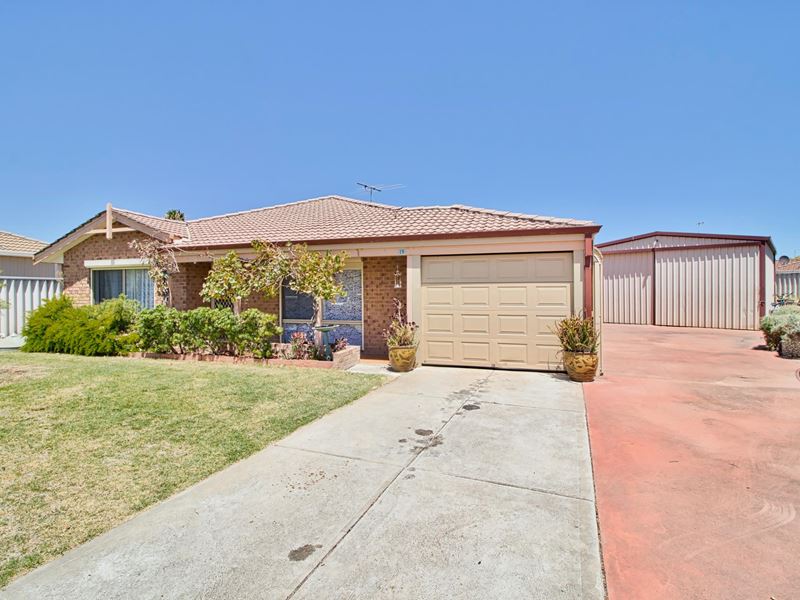 19 Muir Close, Waikiki
