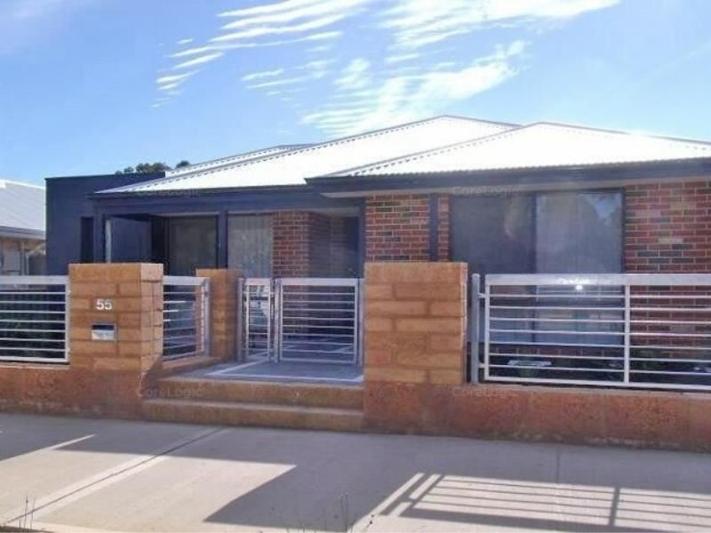55 Mead St, Byford