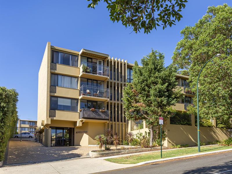 12/16 Hensman Street, South Perth