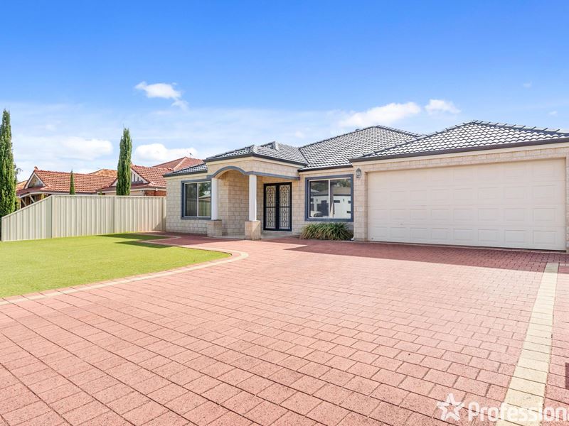 21 Limerick Loop, Wattle Grove WA 6107