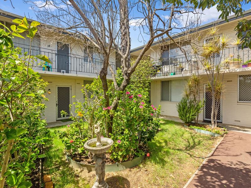 17/4 Murray Avenue, Mosman Park