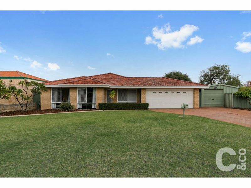 2 Glamis Court, Orelia