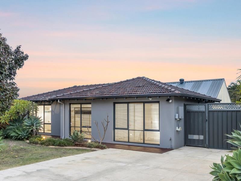 62 Bernard Manning Drive, Duncraig