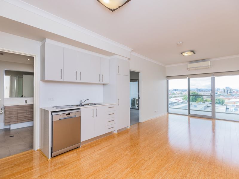 38/180 Stirling Street, Perth