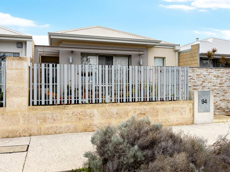 94 Aurea Boulevard, Golden Bay