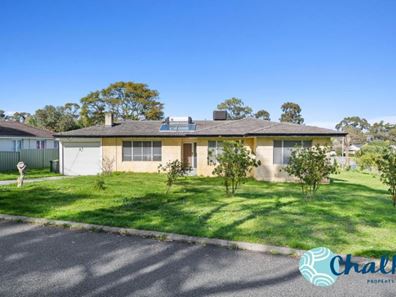 1 Nye Way, Orelia WA 6167