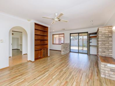 36 Sporing Way, Hillarys WA 6025