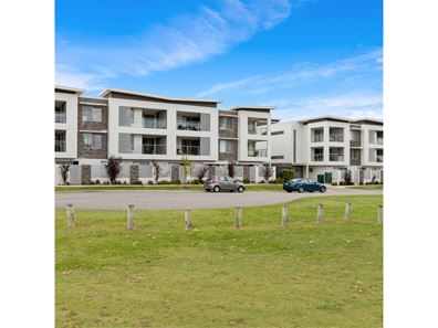 8/24 Westralia Gardens, Rockingham WA 6168