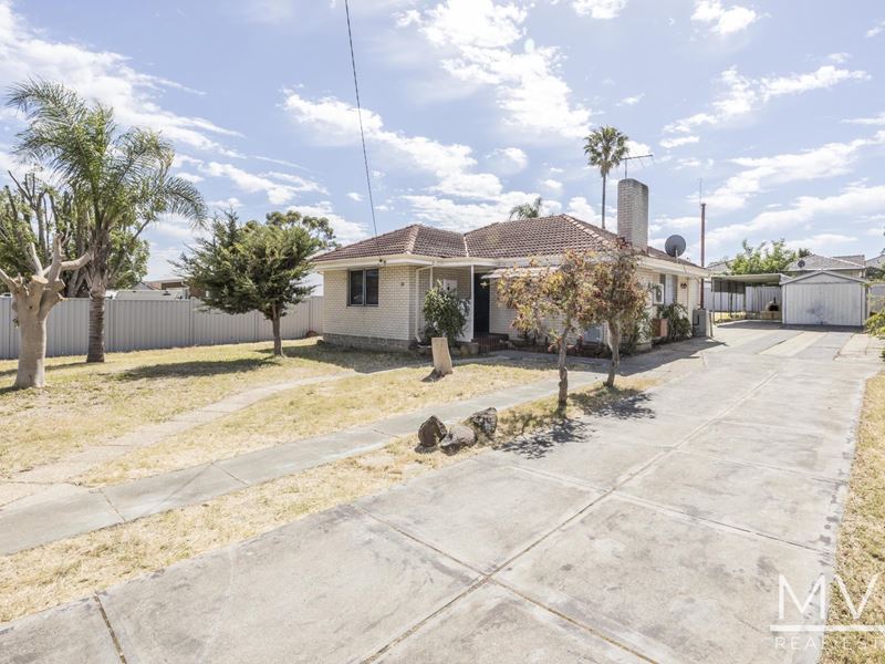 30 Simons Street, Coolbellup WA 6163