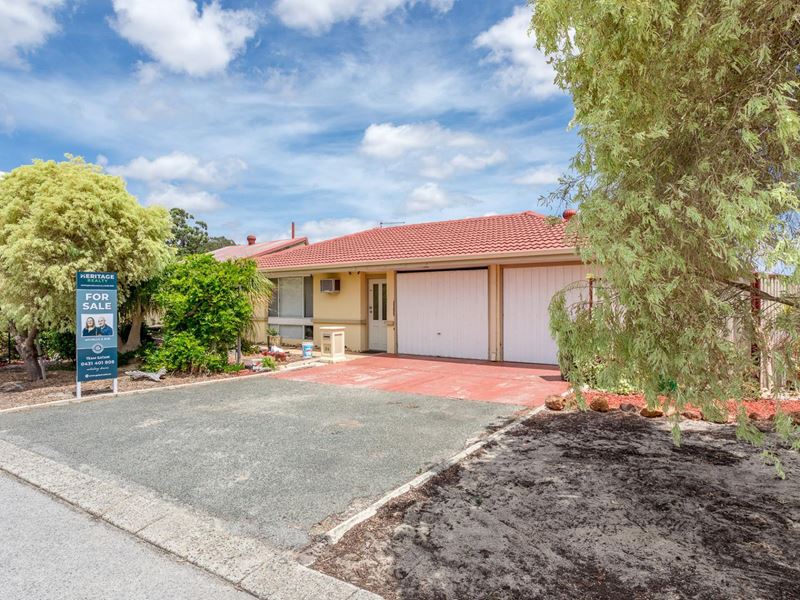 26 Woburn Way, Kelmscott WA 6111