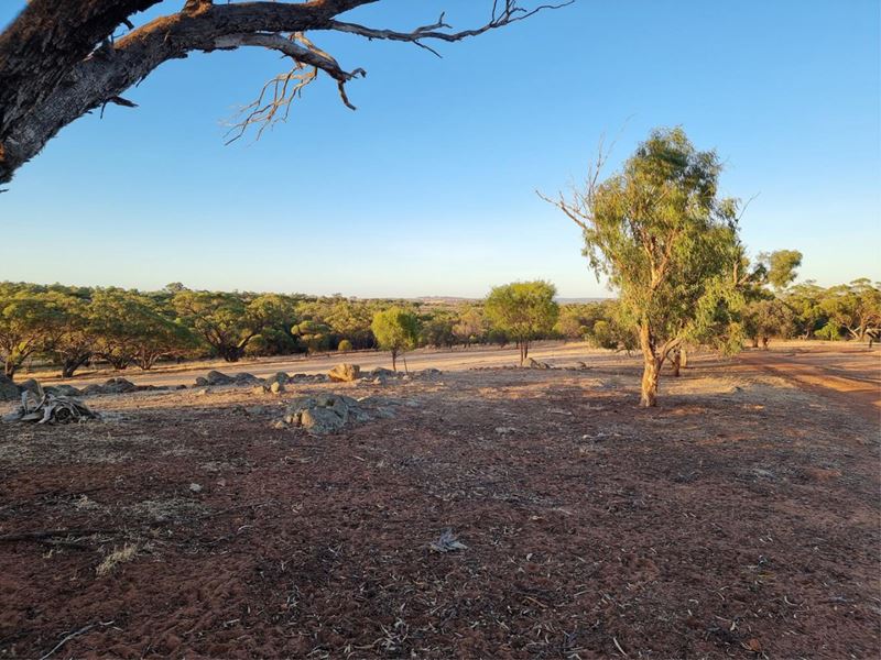 32 Second Road Bejoording, Toodyay