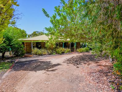 49 Matthie Road, Barragup WA 6209