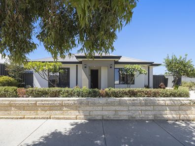 16 Artisan Road, Yanchep WA 6035