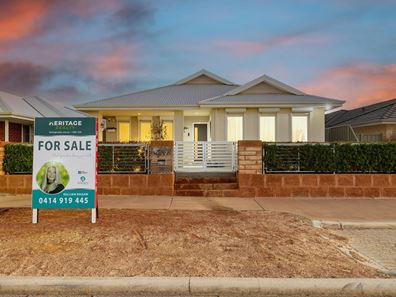 16 Veterans Drive, Byford WA 6122