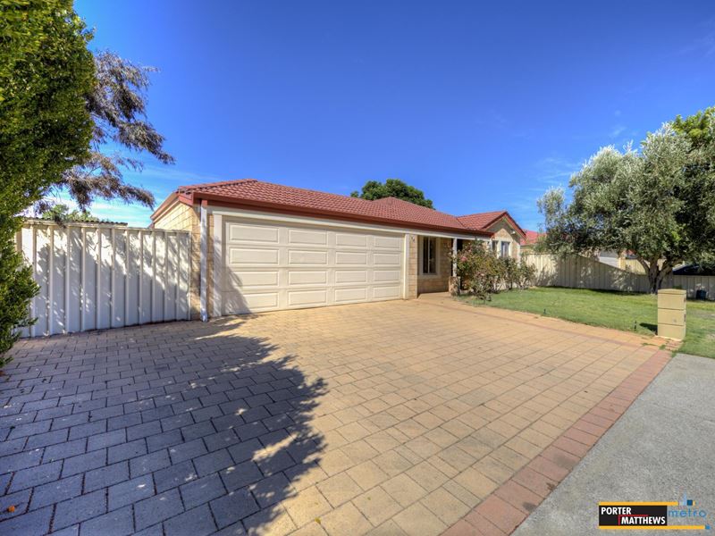 54 Fruit Tree Crescent, Forrestfield