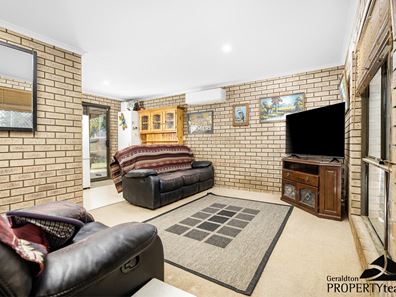 11 Hardman Road, Rangeway WA 6530