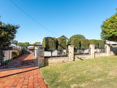 148 Kew Street, Kewdale WA 6105