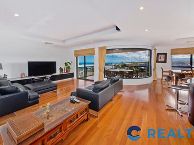 11 Contacio Cove, Trigg WA 6029