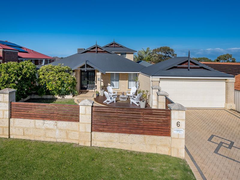 6 St Thomas Loop, Iluka WA 6028